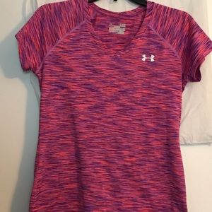 Under Armour top